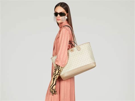 gucci ophidia vs neverfull|This Gucci Ophidia Tote Might Be the Ideal Carryall .